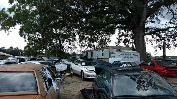 Garris Auto Sales INC. Used car sales & salvage yard - photo 4