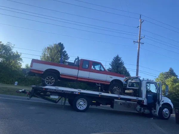 CROWN TOWING AND REPAIR - photo 3