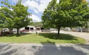 Bud's Auto Center & Towing Services