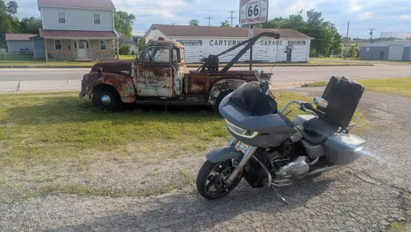 Bulger's Used Car Lot - photo 4