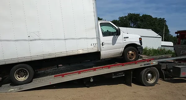 Paul's Towing - photo 4