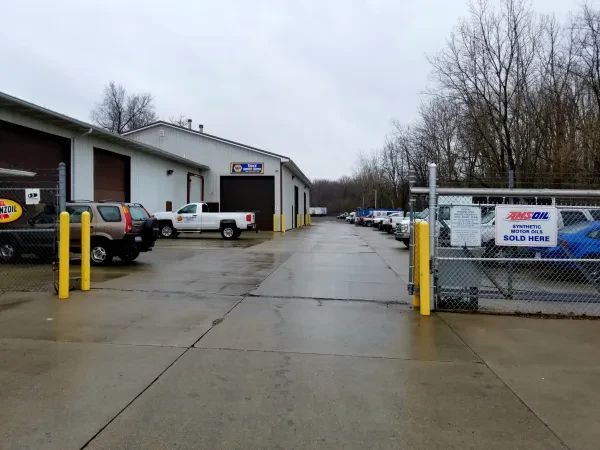 Ray's Auto & Truck Service - photo 3