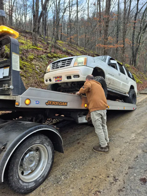 A-1 Towing & Services - photo 3