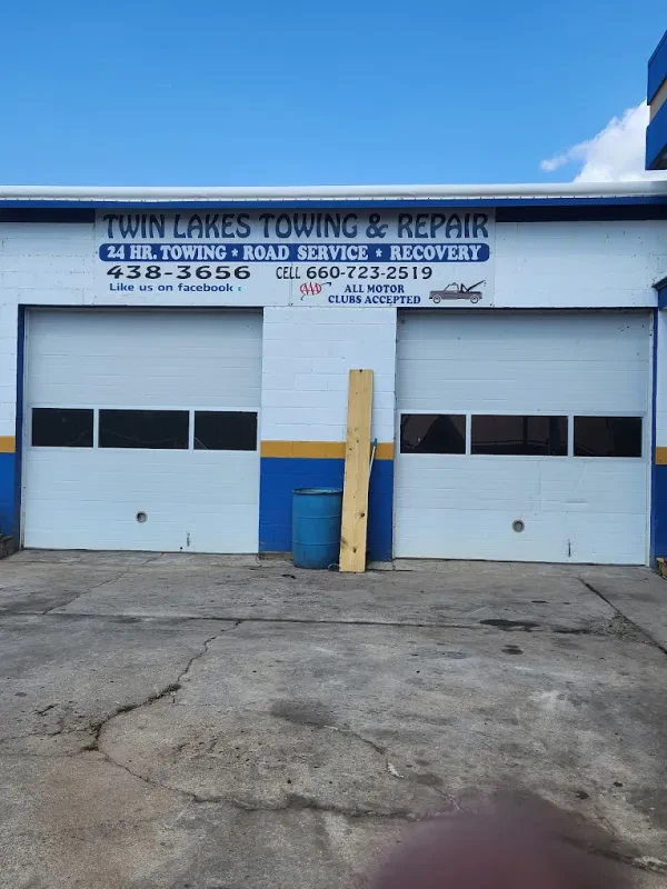 Twin Lakes Towing & Automotive LLC - photo 2