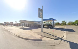 Moreno's Service Station