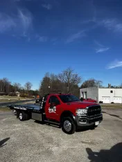 Neal's Towing LLC
