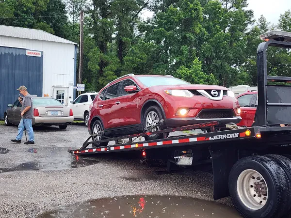 Kelley's Towing & Recovery Inc - photo 3