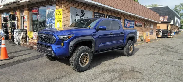 Road Runners Performance & Accessory Center - photo 3