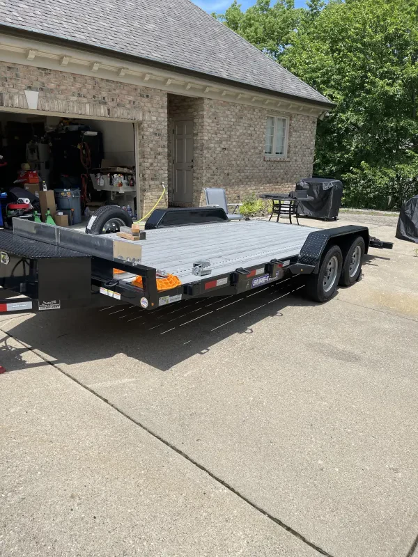 Smith Trailers and Equipment, Inc. - photo 3