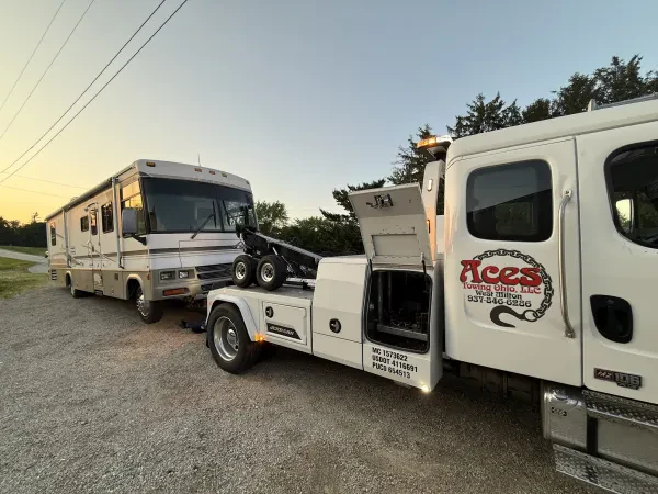Aces Towing Ohio, LLC - photo 2