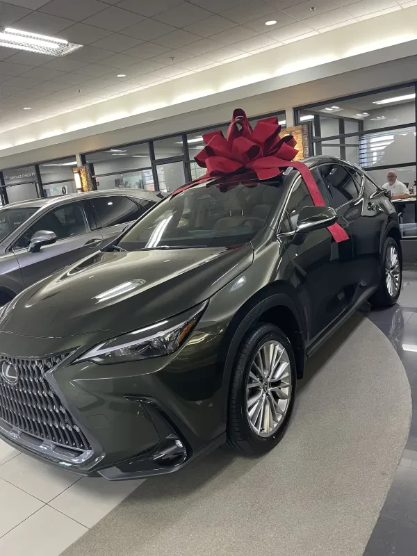 Lexus of Wilmington - photo 4