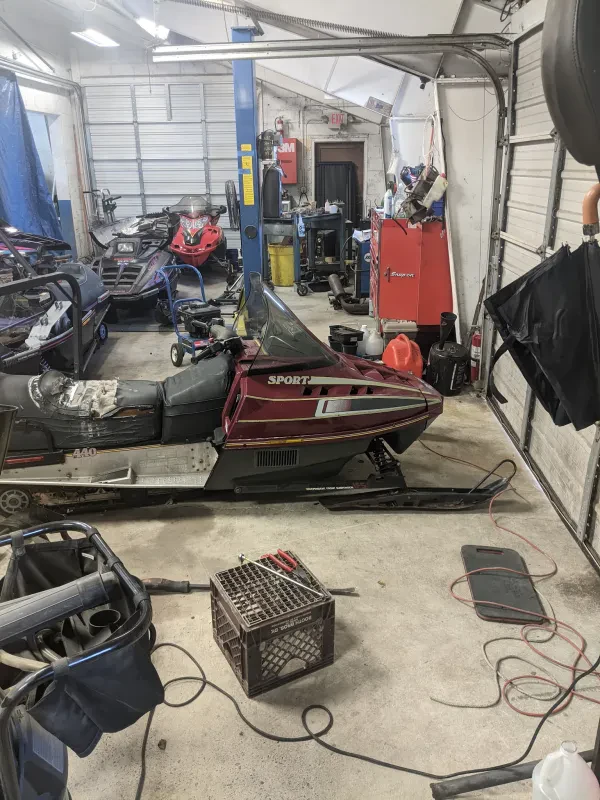 R and M Auto Services - photo 2
