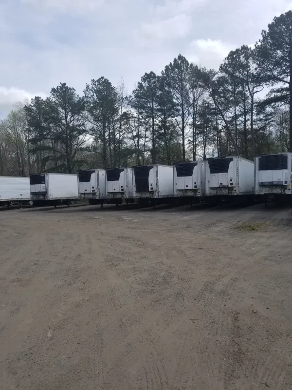 AKU TRUCK AND TIRE CENTER - photo 3