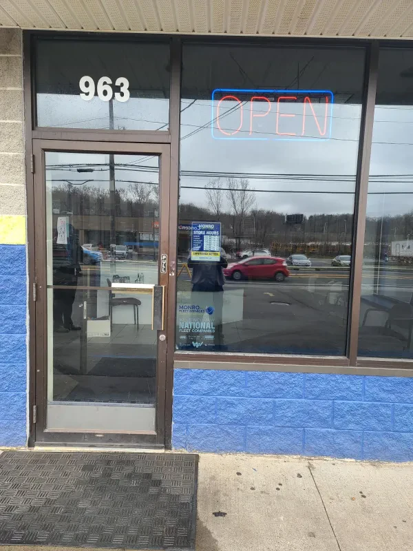 Monro Auto Service and Tire Centers - photo 4