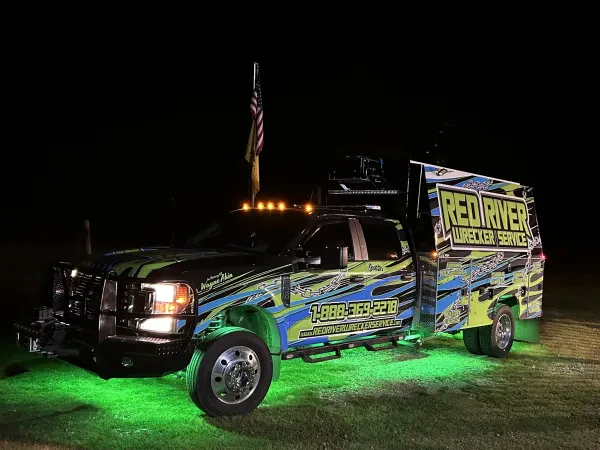Red River Wrecker Service - photo 3