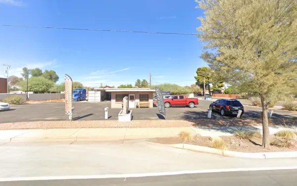 Izzy Auto Center - photo 3