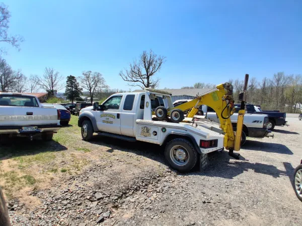 Greens Towing, LLC - photo 4