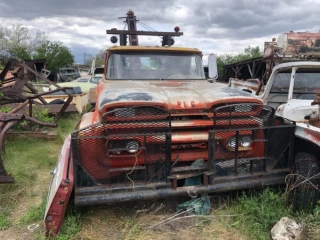 M & B Auto & Towing