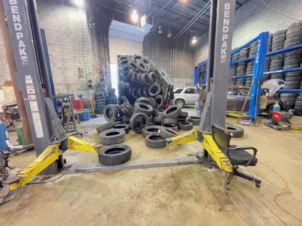 Mauricio Auto Repair - New and Used Tires - photo 3