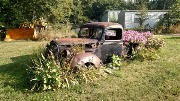 Ron's Auto Salvage - photo 3