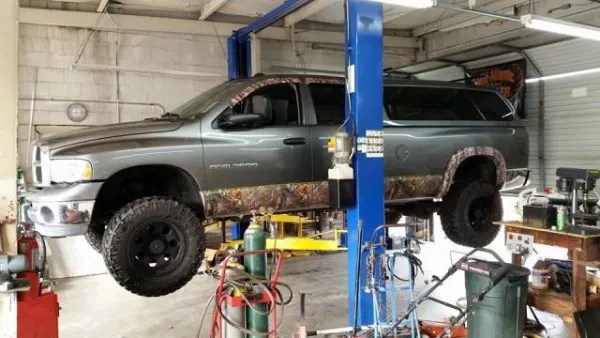 Mid Atlantic Trailer & Truck Accessories - photo 3
