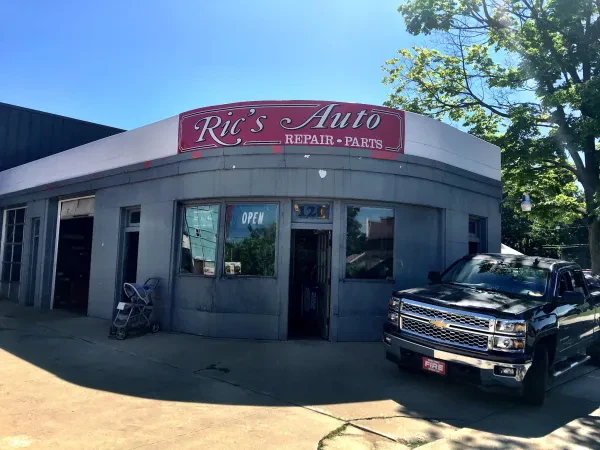 Ric's Auto - photo 3