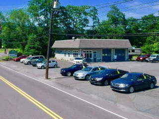 Mac's Auto Co