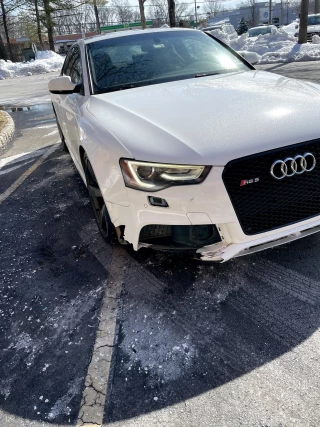 Lee's Auto Body Inc