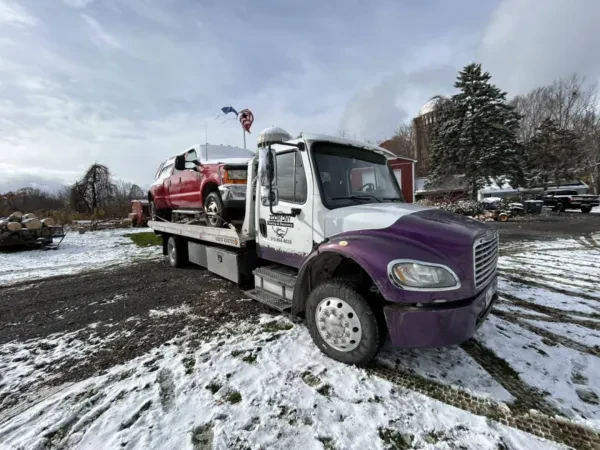 Zoom cny Towing & Recovery - photo 2