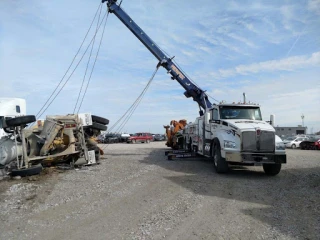 Midwest Towing & Recovery - photo 4