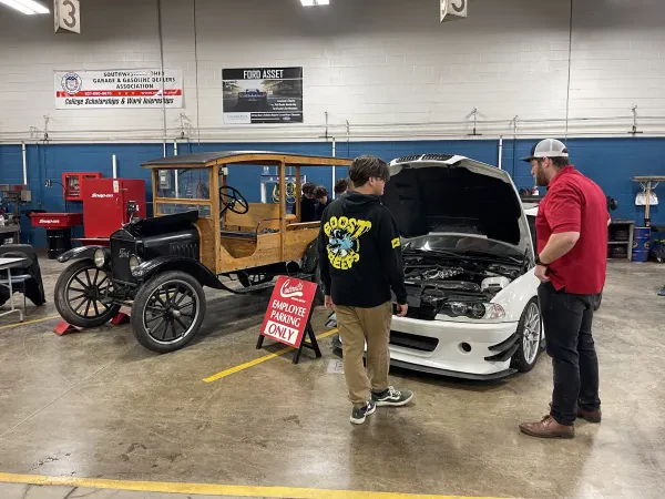 Centerville Service Center - photo 4