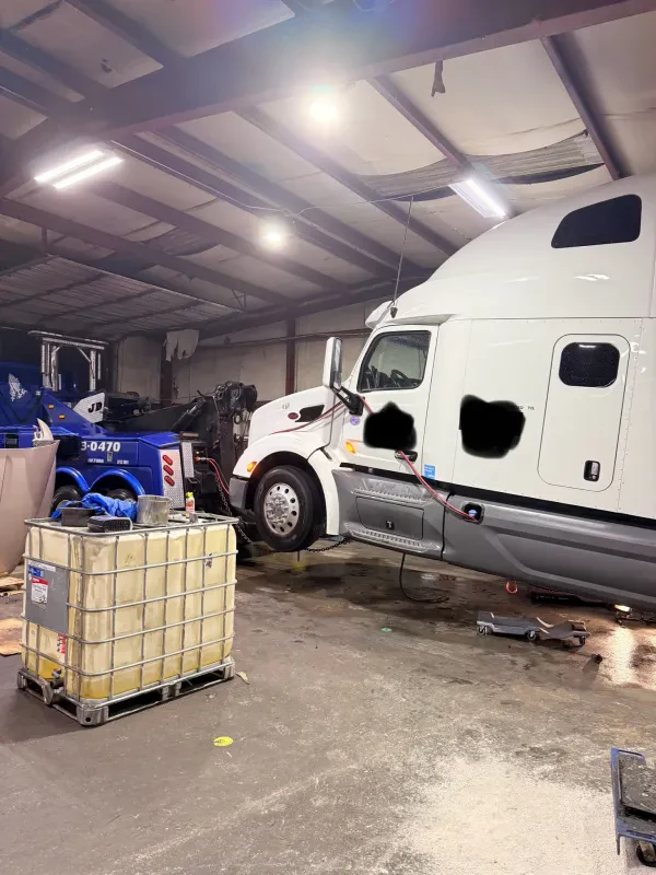 Magana's Towing LLC - photo 2