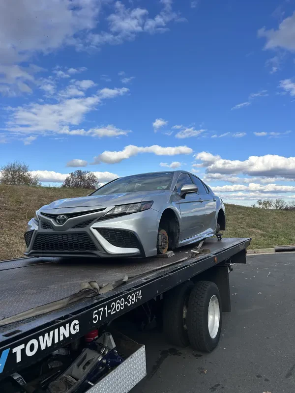 MH Towing - photo 2