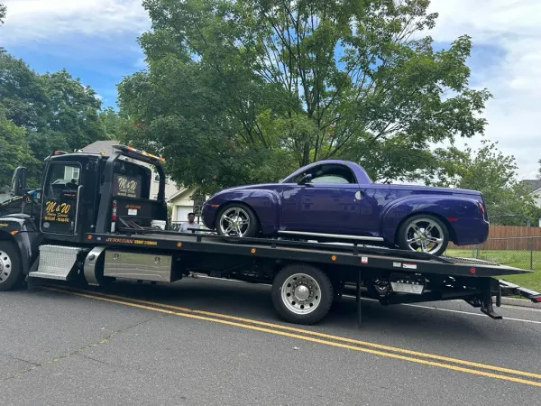 M & W Towing Service LLC - photo 2