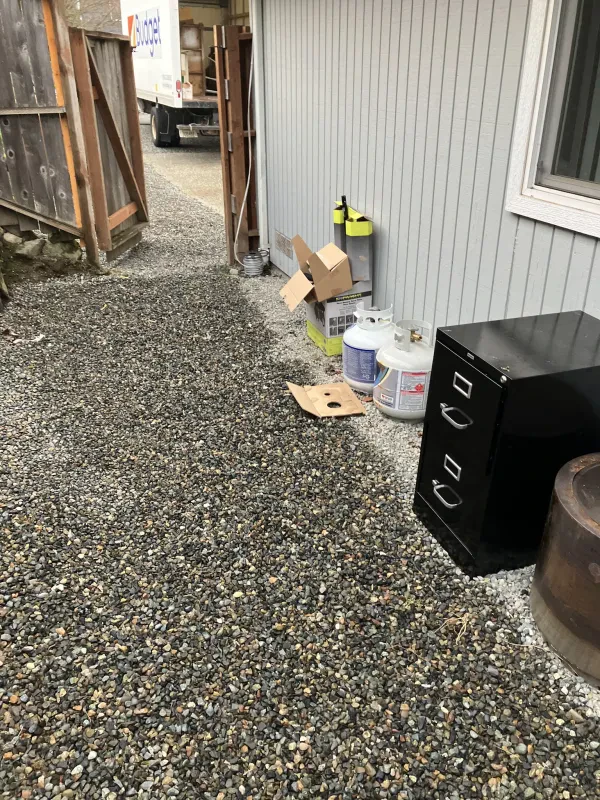 Action Junk Removal Seattle - photo 3
