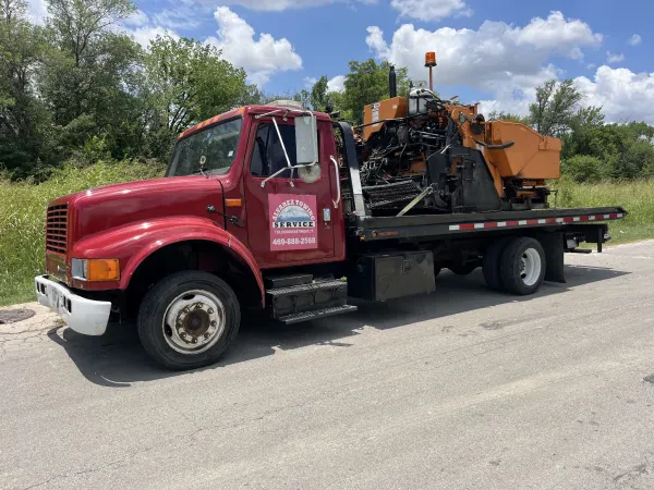 Alvarez towing service - photo 2
