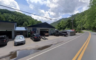 Hannah's Paint & Body Shop
