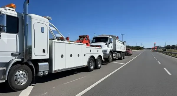 National Roadside Services - Cars, Heavy Duty & Semi Truck Towing - photo 3