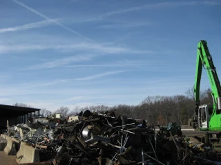 G & S Scrap Metal JunkYard in South Windsor Township (CT) - photo 2