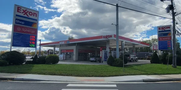 Exxon - photo 2