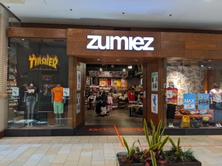 Zumiez