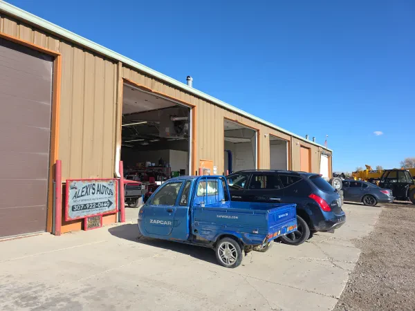 Alexis Autos - photo 2