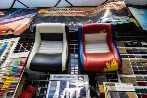 Central Auto Seat Cover and Glass - photo 3