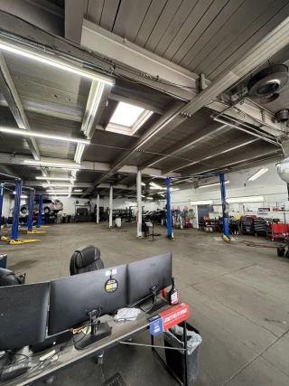 Meineke Car Care Center