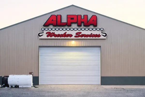 Alpha Wrecker Services - photo 4