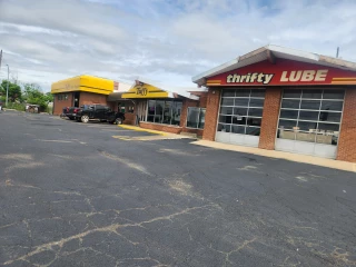 Tuffy Tire & Auto Service Center - North Lansing - Frandor