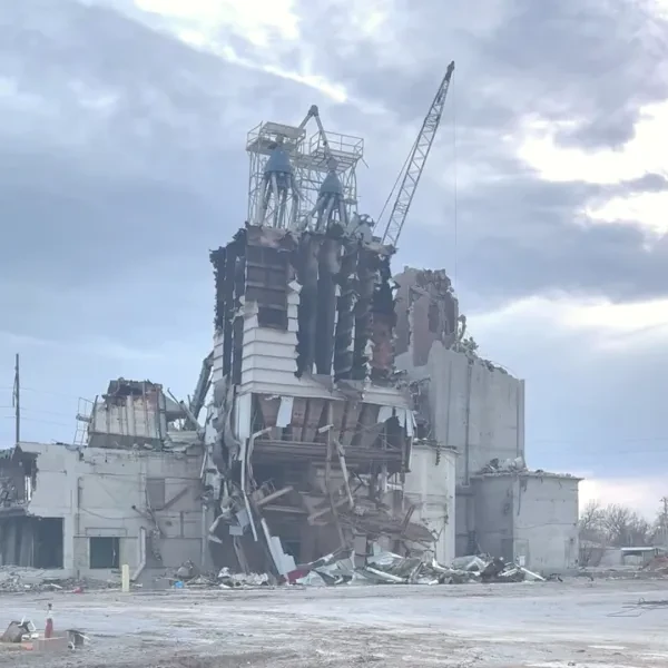Midwest Wrecking Co - photo 4