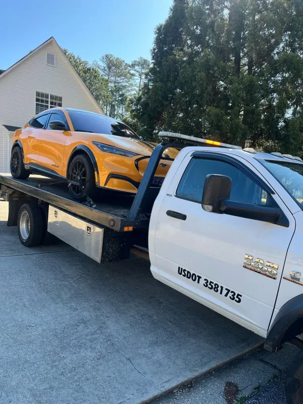 Pipos - towing wrecker service in Georgia, Servicio de Grúa en Georgia. - photo 3