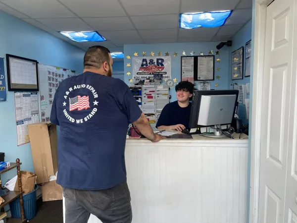 A & R Auto Repair - photo 4