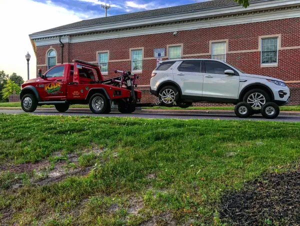 KAR Towing & Recovery & Repossessions - photo 3
